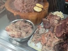 -闫家驴肉火烧(五四店)