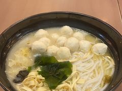 -灵芝妹子海鲜米线(瓦房店新玛特店)