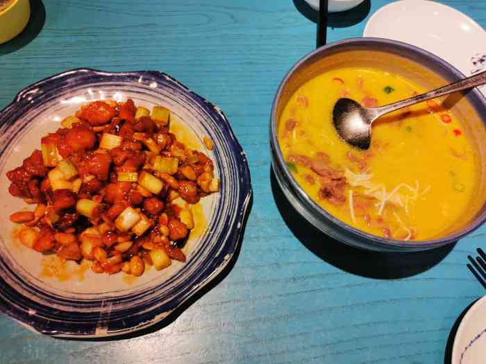 天意小馆(金隅嘉品mall店)-"商场不大停车位还算充裕,停车费可以用