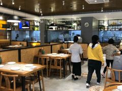 大堂-如轩·海鲜砂锅粥·潮汕菜(南城店)