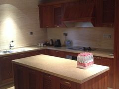 -三亚湾海居雅高铂尔曼度假酒店