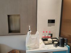 -宏阳·麗悦酒店(广州塔客村地铁站琶州会展中心店)