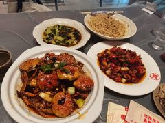 -肥肥虾庄·金牌油焖大虾(杨园滨江时代walk店)