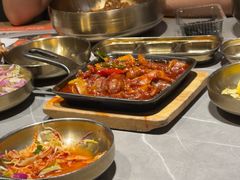 -草家酱蟹炭火烤肉店(珲春南路一店)