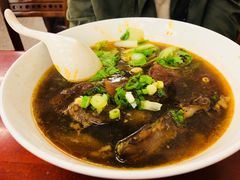 -尊品原汁牛肉面