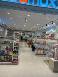 -爱婴室(上海汇智国际广场店)