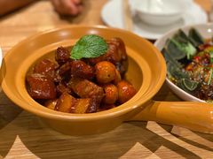 -山楂树融合菜餐厅