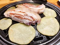 -唯成•韩国炭火烤肉 유성고기