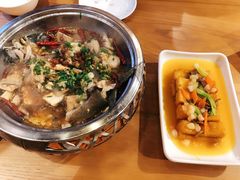 -隔壁老王·家常云南菜(花巷店)