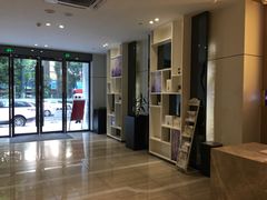 -悦季酒店(广州三元里地铁站店)