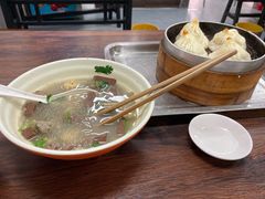 -鲁氏汤包王(长白街店)