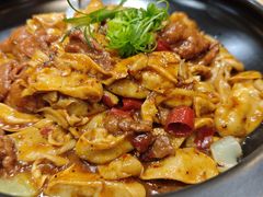 牛肉烧鱼泡-鱼痴渔醉·食鲜集(月亮湾店)