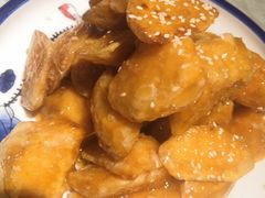拔丝白薯-华盛园卷子王农家菜水库鱼