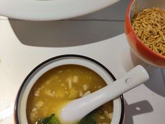 -阿瓦山寨·湘菜现炒·剁椒鱼头王(咸阳总店)