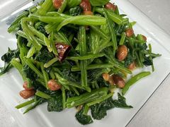 -回头客餐厅·家的味道农家菜·虹鳟鱼·铁锅炖(雁栖湖店)