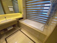 -兴芮温泉度假区