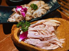 -老牌坊云南鱼豆花火锅(嵩山店)