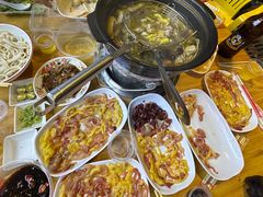 -明姨仔潮汕美食·碳炉猪脚·汕尾牛腩饭·起片鸡煲(起义路店)