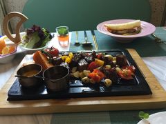 -蜜桃花开·中西融合菜E&W(南长街店)