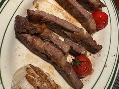 -MONICH牛排融合餐厅(和义大道购物中心店)