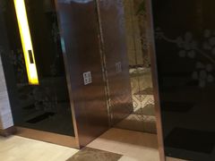 -上海龙之梦万丽酒店