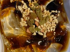 -钢管厂五区小郡肝串串香(奥克斯广场锦城万达店)