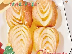 -臻爱住家月嫂育儿嫂(万达店)