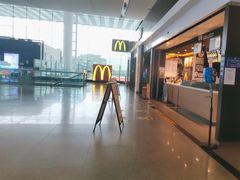 -麦当劳(深圳北站高铁店)