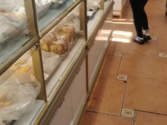 面包甜点陈列柜-爱德顺糕点食屋(利民道店)