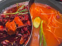 -伍师兄市井火锅(东部星悦天地店)