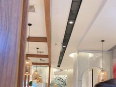 大堂-三人行骨头王火锅(长寿店)