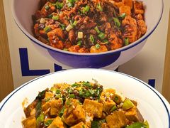 -李与白包子铺(桐梓林店)