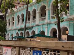 -星巴克臻选(广州沙面店)