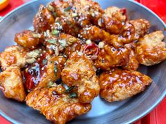 -BHC炸鸡(明洞总店)