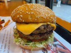 -The Habit Burger Grill 哈比特汉堡(复兴soho店)
