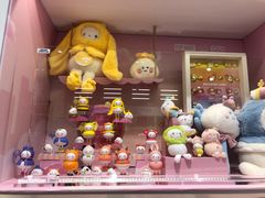 -泡泡玛特POPMART(蓝色港湾店)