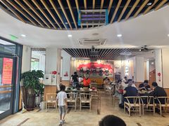 -闫家驴肉老店(华电一校店)