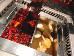 鸳鸯锅-怡品川宇火锅(宝立方店)