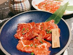 -山川小町·极番烧肉(新地假日广场店)