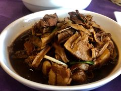 笋干烧肉-绍兴饭店知遇楼(环山路店)