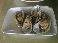 -四川小胡子海鲜(丁村万人海鲜广场店)