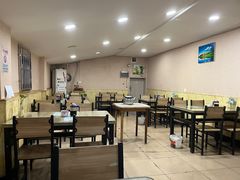 -吴三酸菜麻食酱香面馆(印花布园小区店)