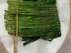 -蚝哥花姐湛江烤生蚝(美丽湾市场店)