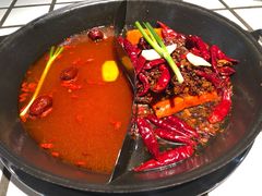 -贰回巷火锅馆(钟楼店)