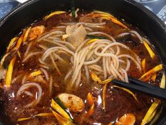 -桥香园云南过桥米线(金马碧鸡店)