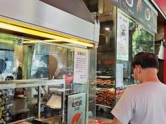 -老黄记手撕烤兔(玉林街店)