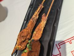 -肥肥虾庄·金牌油焖大虾(汉街SKP店)