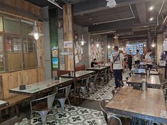 大堂-辉记炭烧海鲜大排档·老字号(福田店)