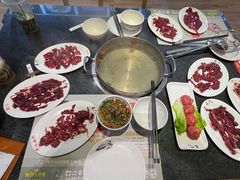 -名门潮牛·鲜牛肉海鲜火锅.烧烤自助餐厅(诚丰广场店)