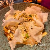 世豪二期里面洽个午饭。来吃这家新开的餐酒吧